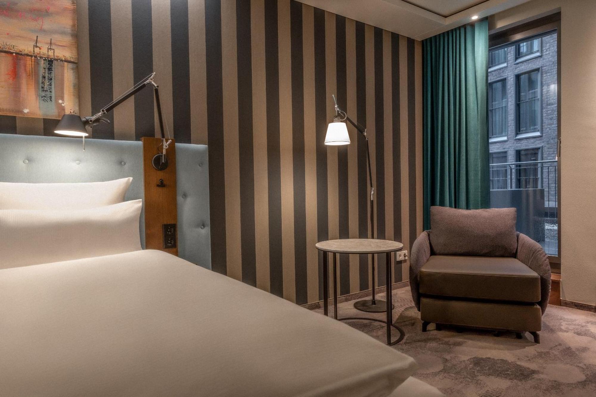 The Cloud One Hamburg-Kontorhaus Hotel Екстериор снимка