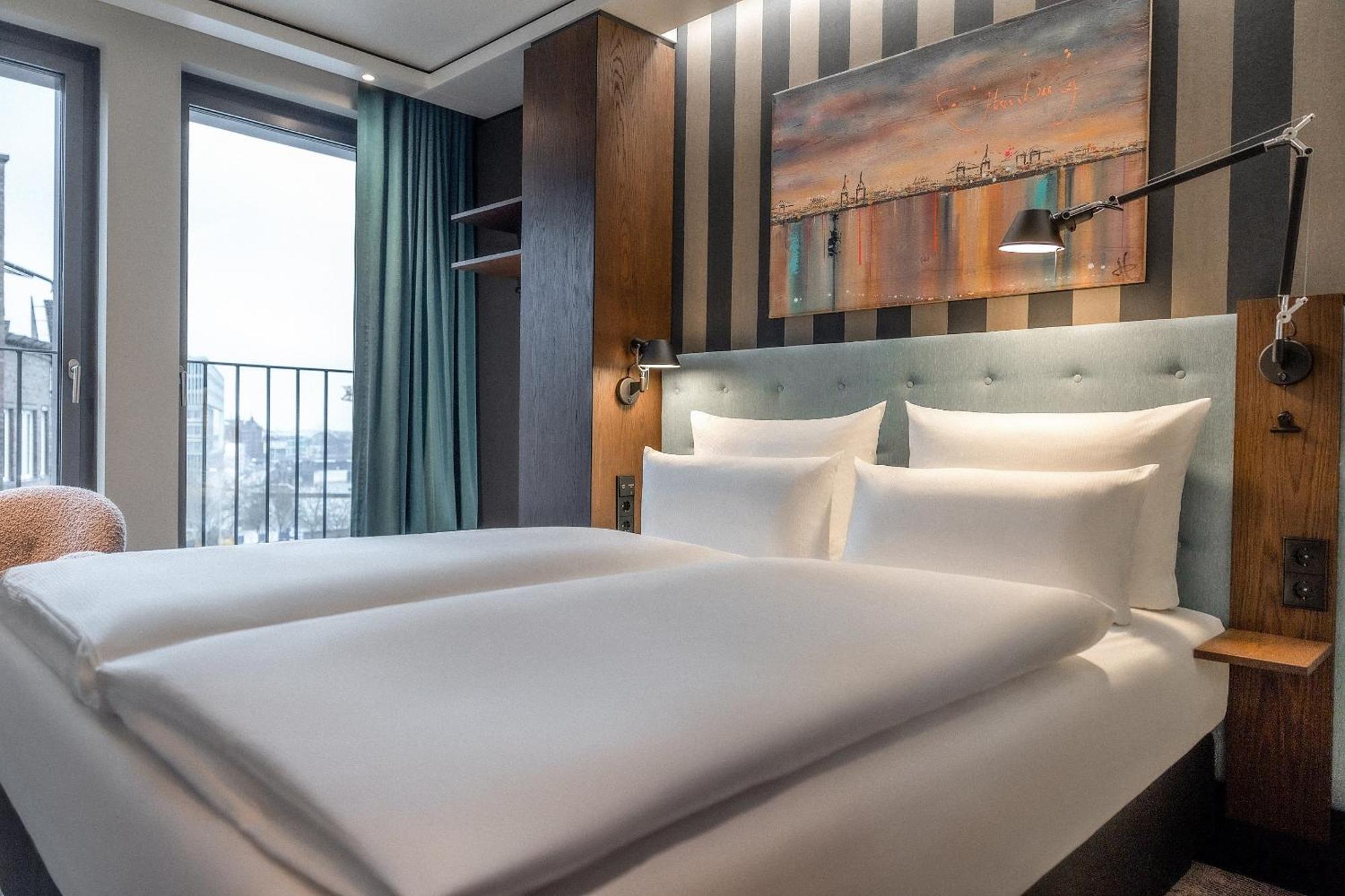 The Cloud One Hamburg-Kontorhaus Hotel Екстериор снимка